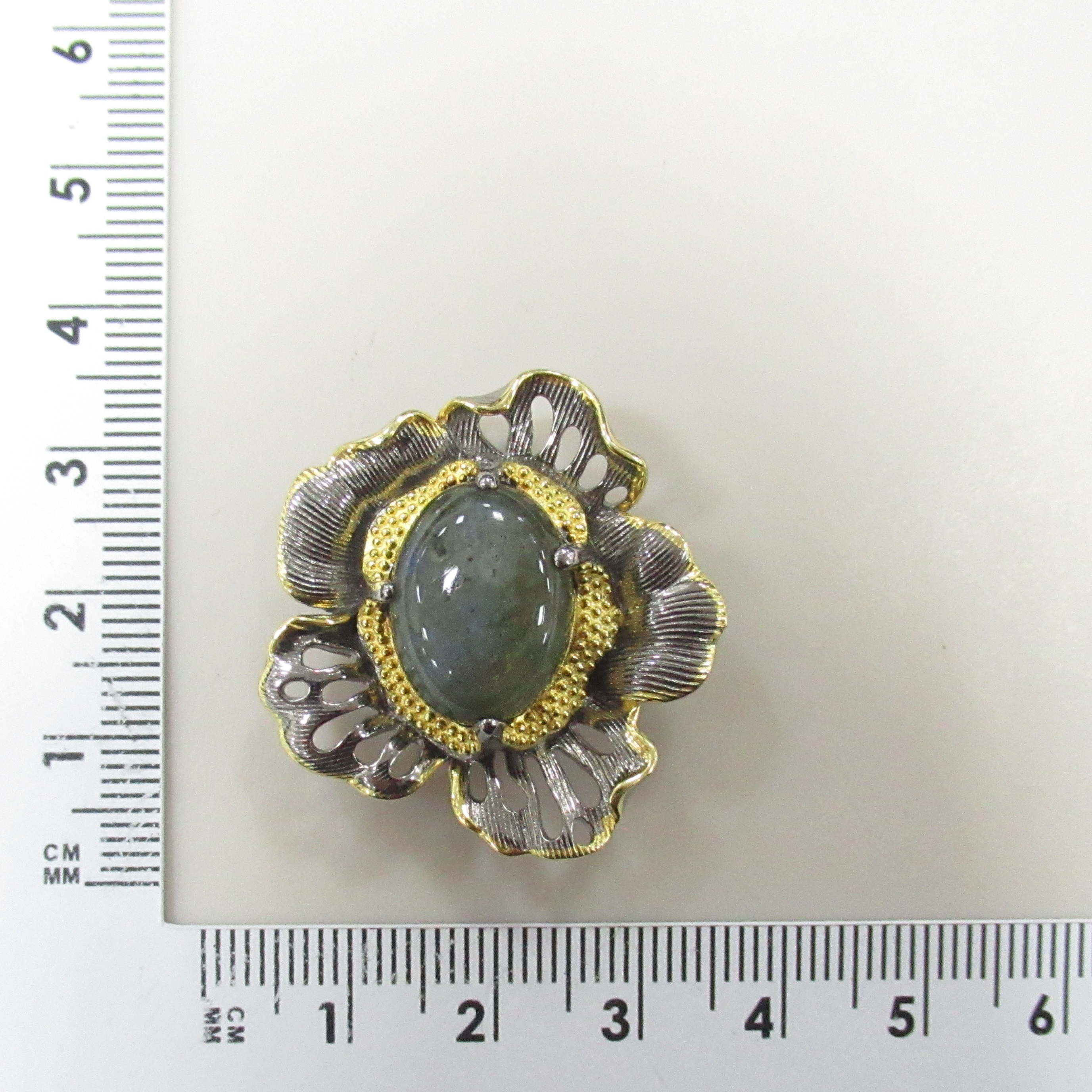 Серебряная подвеска 925 пробы; родий черн.; вставки 1 Лабрадорит 9,8ct;